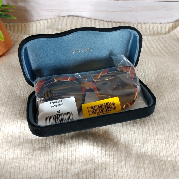 Gucci 55mm Sunglasses Oversized - Picture 9 of 16